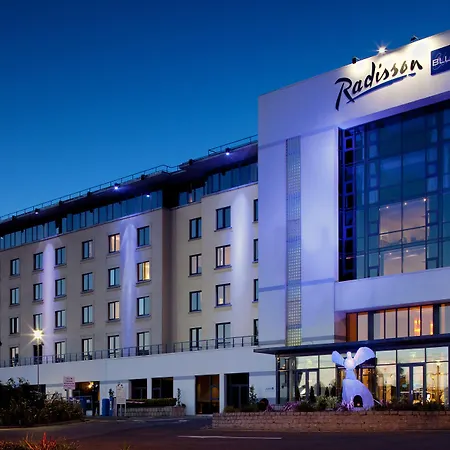 Clayton Hotel Dublin Airport Central-2